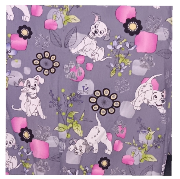 101 Dalmations Scub Top by Disney - Picture 3 of 4